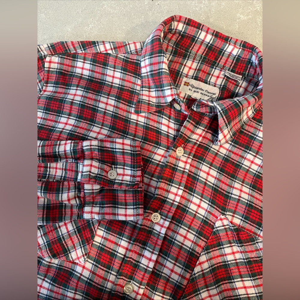 Men’s Highlander Flannel by Bud Burma Plaid Button-Up Shirt Mens Medium Red